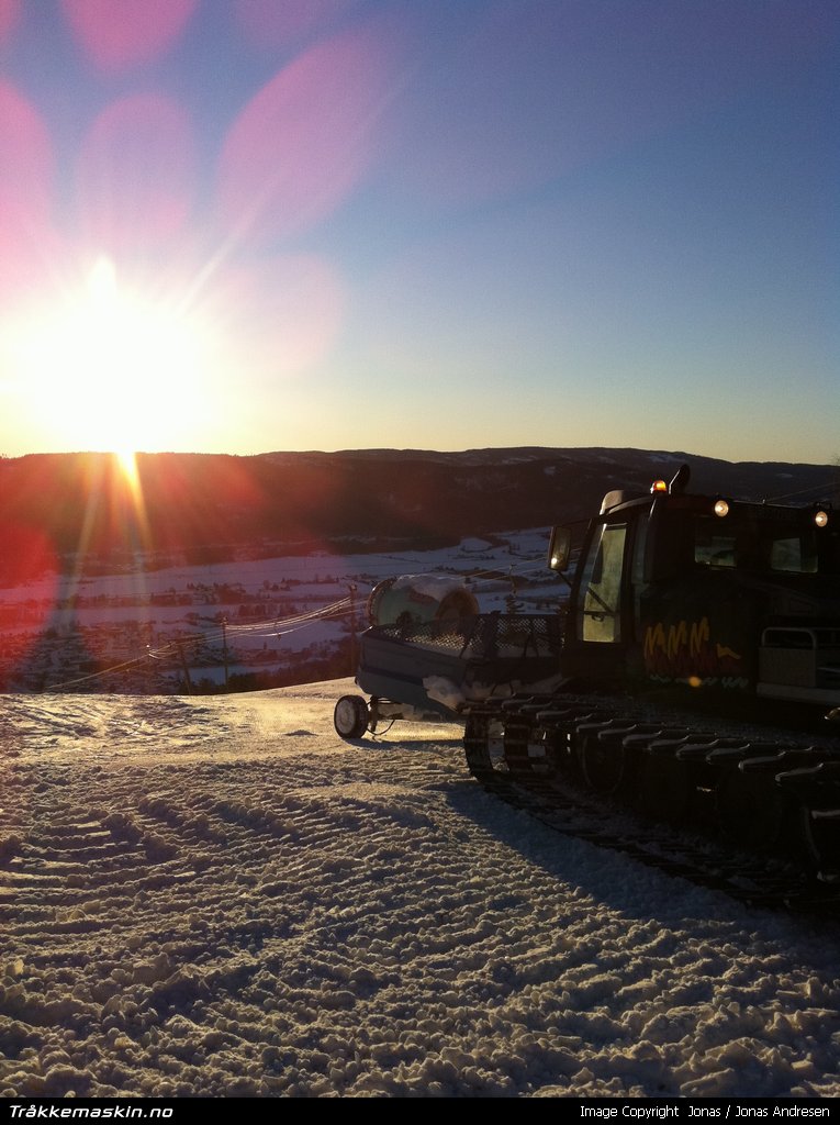 TRYKK FOR � LUKKE VINDUET