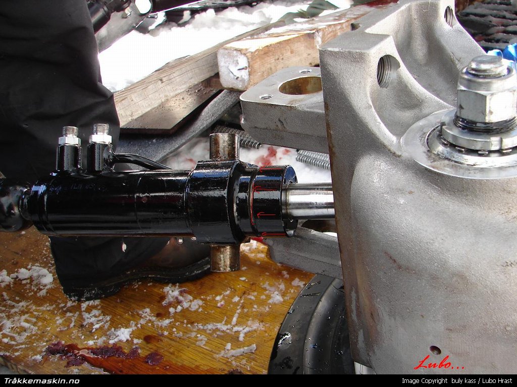 TRYKK FOR � LUKKE VINDUET