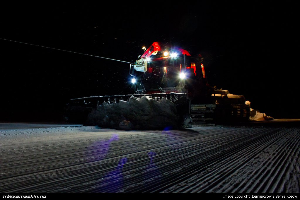 TRYKK FOR � LUKKE VINDUET