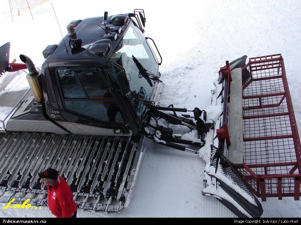 TRYKK FOR � LUKKE VINDUET