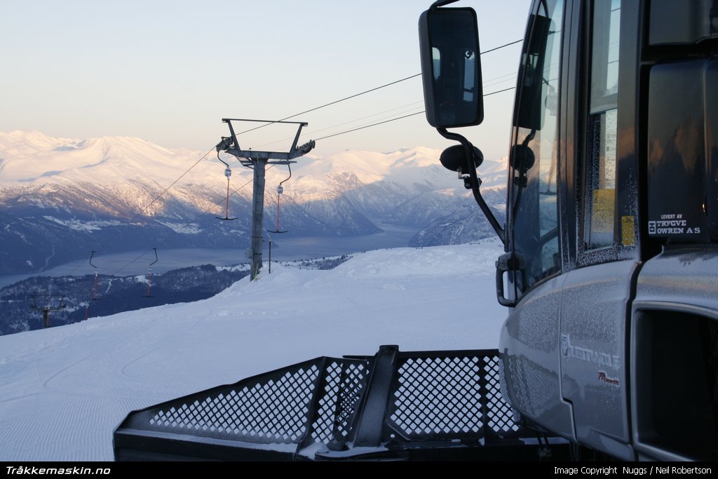 TRYKK FOR � LUKKE VINDUET