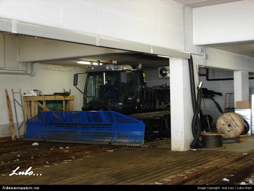 TRYKK FOR � LUKKE VINDUET