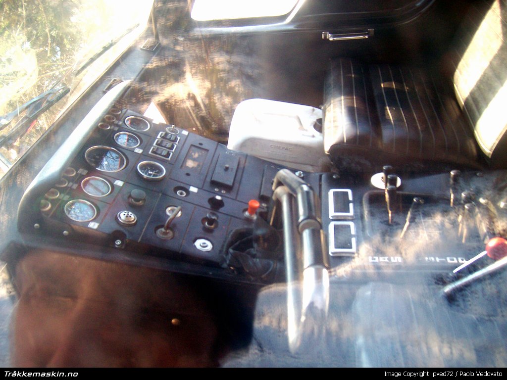 TRYKK FOR � LUKKE VINDUET