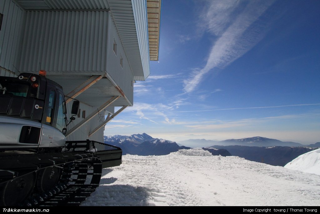 TRYKK FOR � LUKKE VINDUET