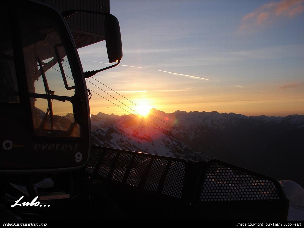 TRYKK FOR � LUKKE VINDUET