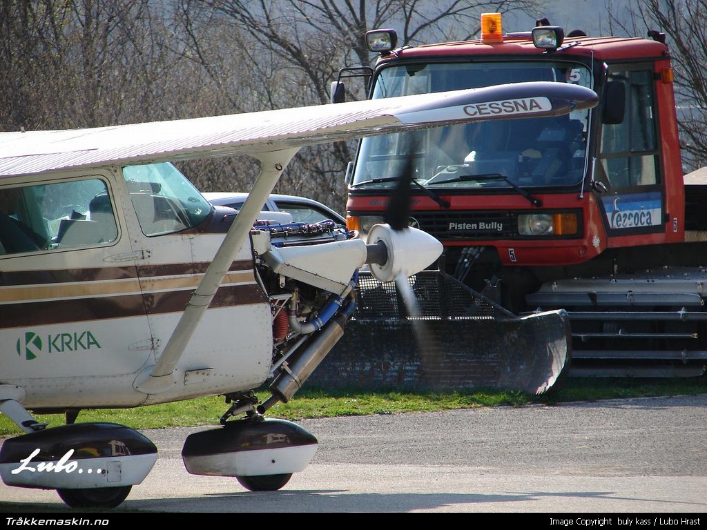 TRYKK FOR � LUKKE VINDUET