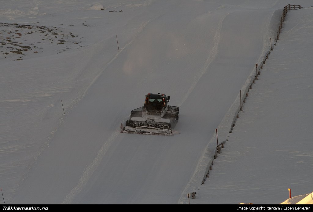 TRYKK FOR � LUKKE VINDUET