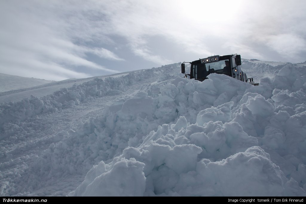 TRYKK FOR � LUKKE VINDUET