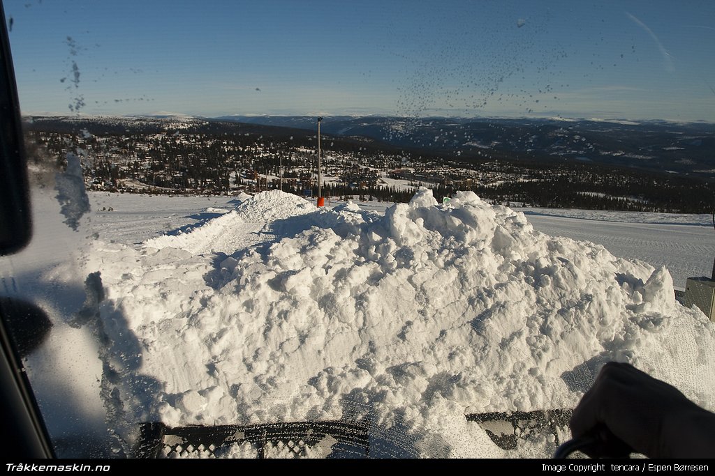 TRYKK FOR � LUKKE VINDUET