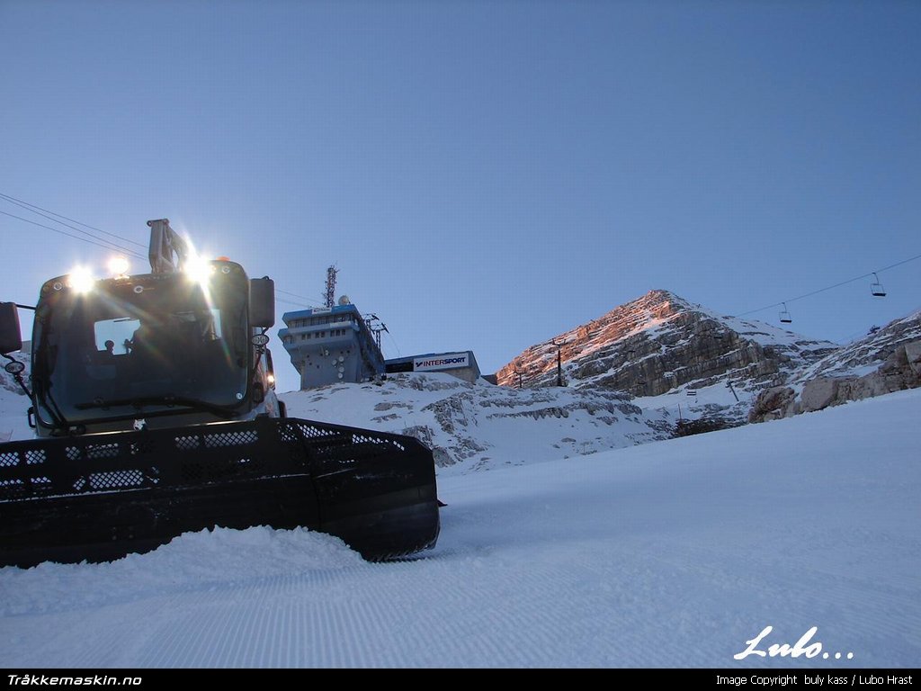 TRYKK FOR � LUKKE VINDUET