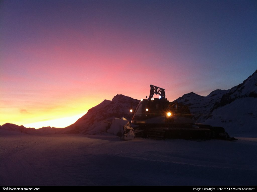 TRYKK FOR � LUKKE VINDUET