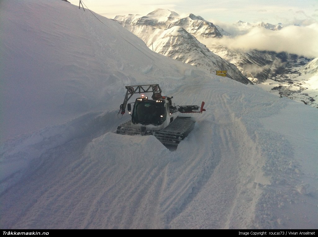 TRYKK FOR � LUKKE VINDUET