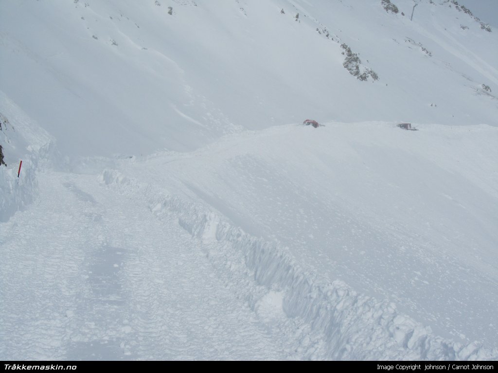 TRYKK FOR � LUKKE VINDUET