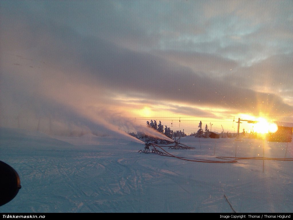 TRYKK FOR � LUKKE VINDUET