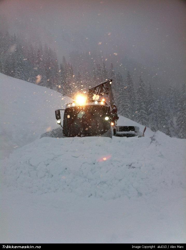 TRYKK FOR � LUKKE VINDUET