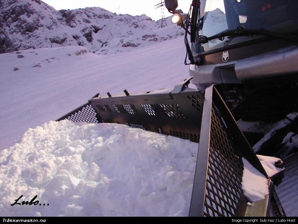 TRYKK FOR � LUKKE VINDUET