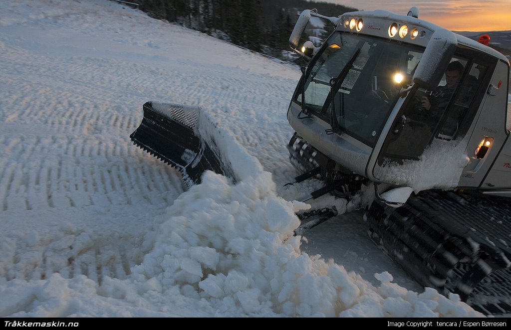 TRYKK FOR � LUKKE VINDUET