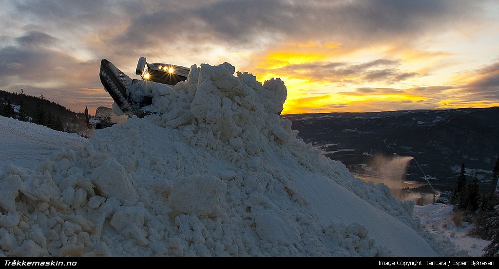 TRYKK FOR � LUKKE VINDUET