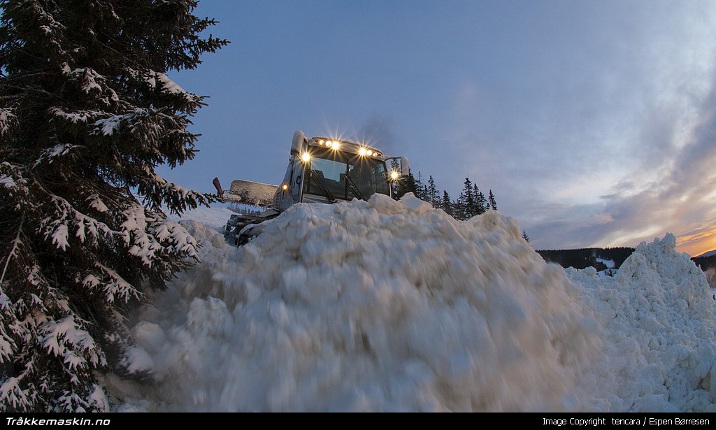 TRYKK FOR � LUKKE VINDUET