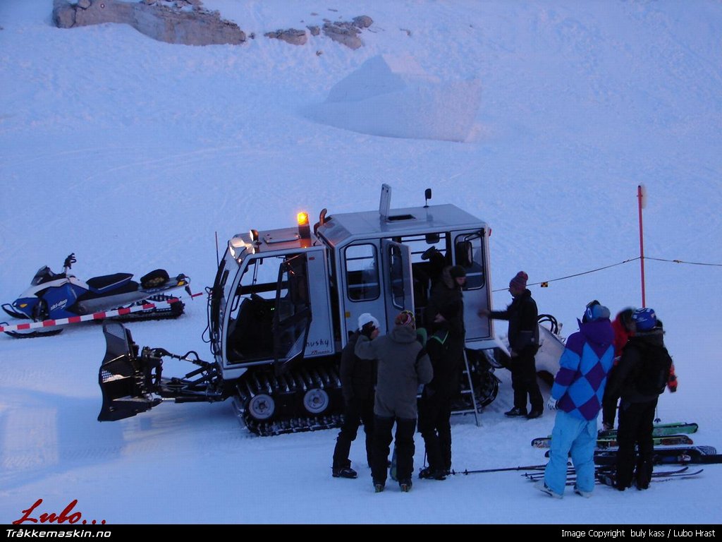 TRYKK FOR � LUKKE VINDUET