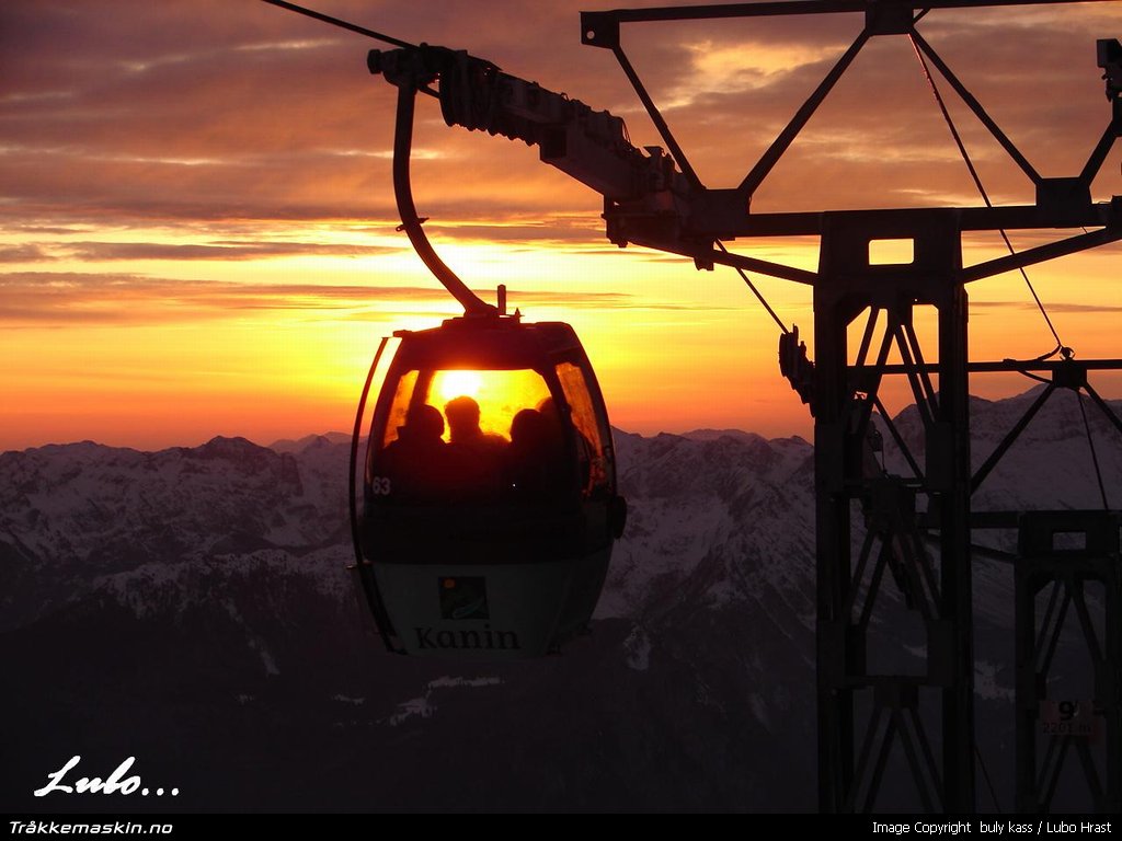 TRYKK FOR � LUKKE VINDUET