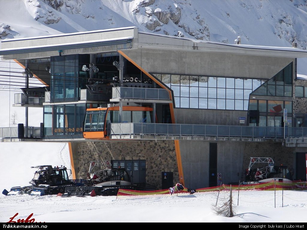 TRYKK FOR � LUKKE VINDUET