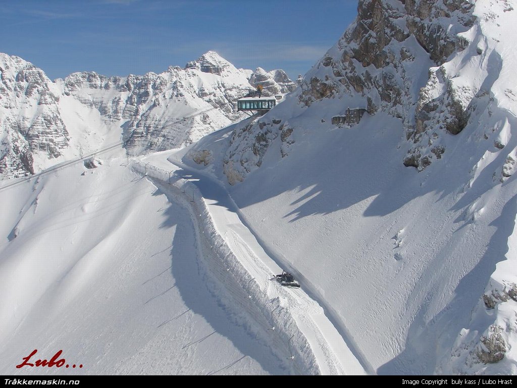 TRYKK FOR � LUKKE VINDUET