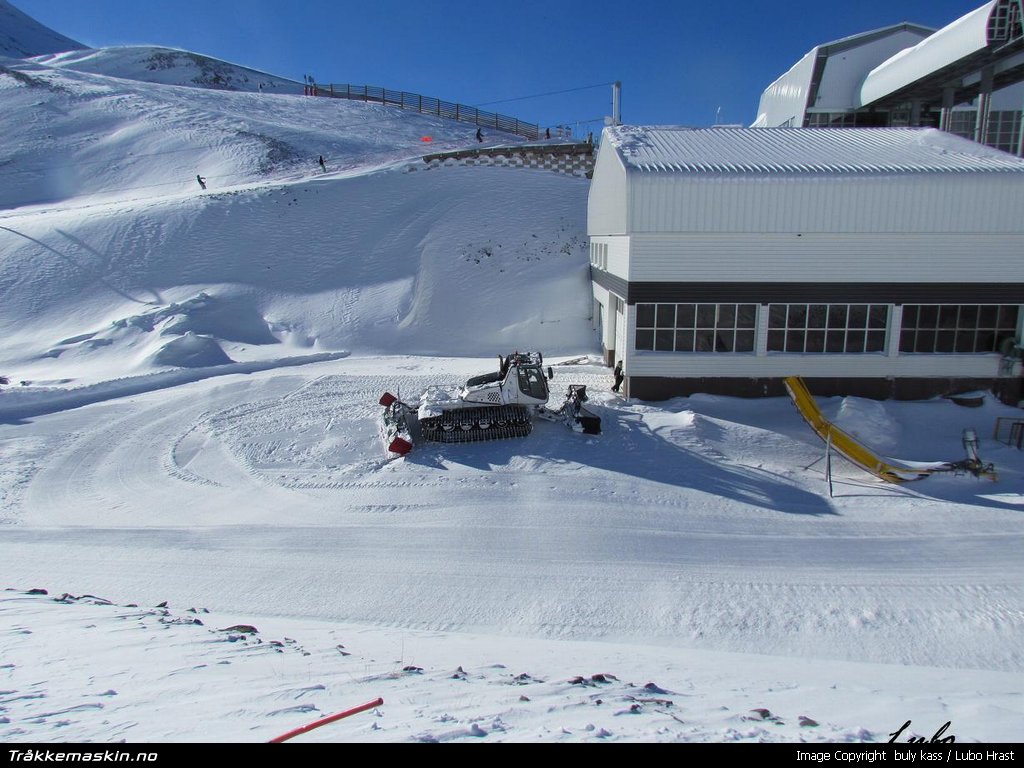 TRYKK FOR � LUKKE VINDUET