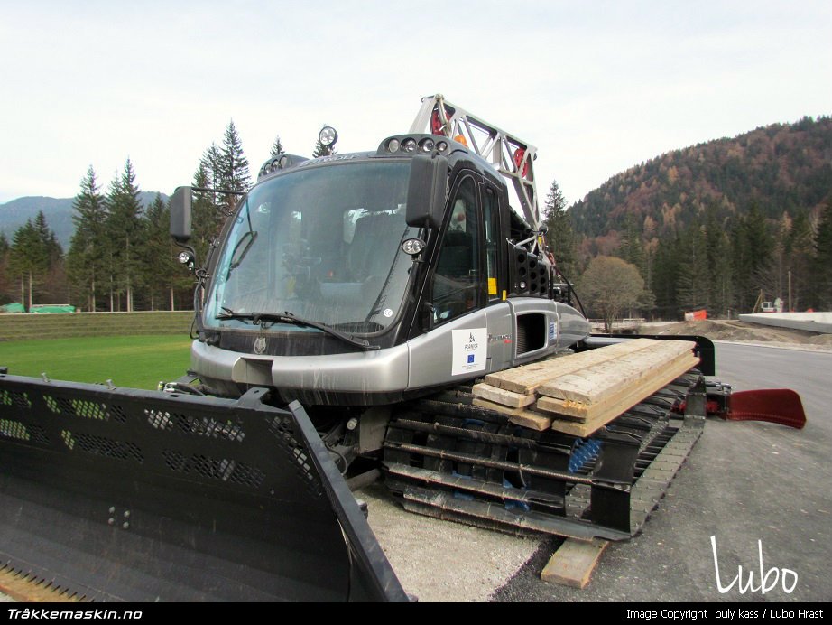 TRYKK FOR � LUKKE VINDUET